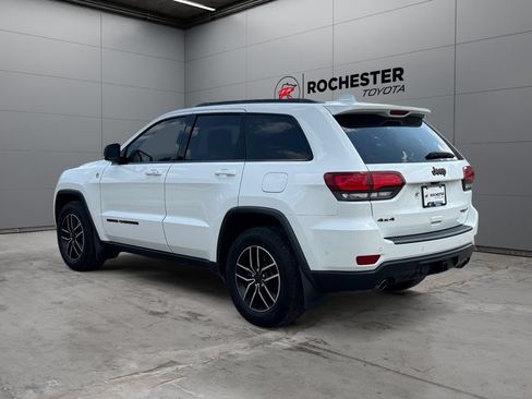 Used 2019 Jeep Grand Cherokee Trailhawk AWD/4WD image 3