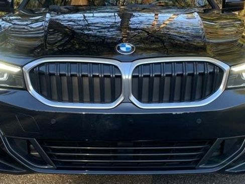 Used 2023 BMW 330i 330i w/ Driving Assistance Package image 12