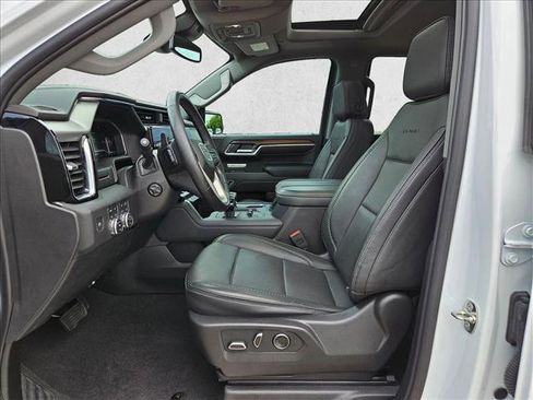 Used 2024 GMC Sierra 1500 Denali AWD/4WD image 15