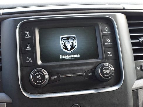 Used 2018 RAM 1500 Express image 28