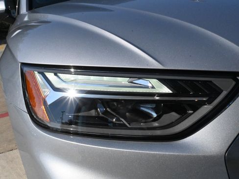 Certified 2024 Audi Q5 2.0T Premium Plus w/ Premium Plus Package image 12