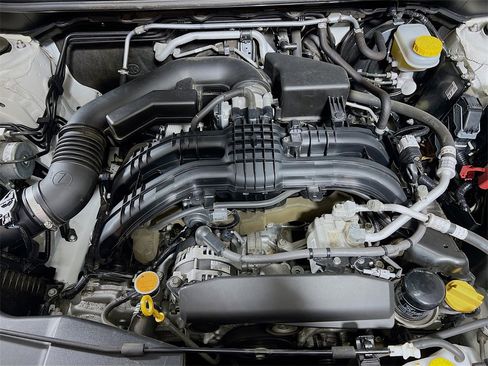 Used 2019 Subaru Crosstrek 2.0i Premium image 27