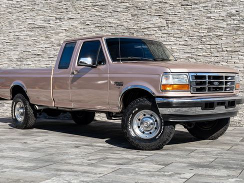 Used 1997 Ford F250 4x4 SuperCab Heavy Duty image 3