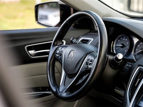 Used 2019 Acura TLX w/ Technology Package image 14