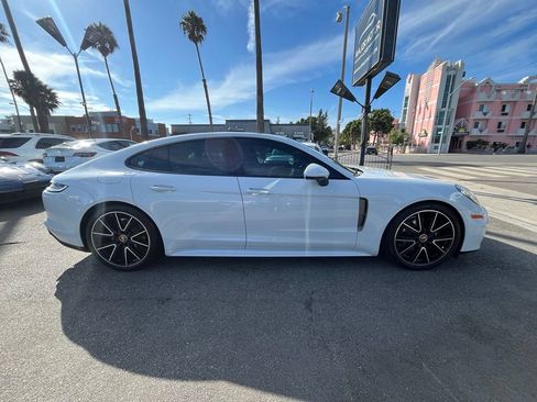 Used 2023 Porsche Panamera Platinum Edition RWD image 4