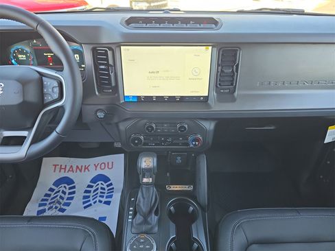 New 2025 Ford Bronco Badlands w/ Sasquatch Package image 10