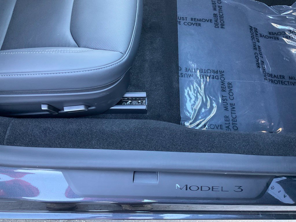Used 2025 Tesla Model 3 Long Range RWD image 61