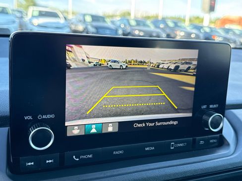 Used 2025 Honda Accord LX image 25