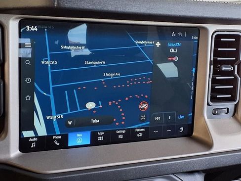 New 2025 Ford Bronco Outer Banks image 6