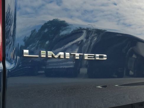 Used 2022 RAM 1500 Limited AWD/4WD image 8