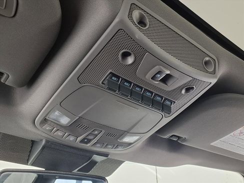 Used 2020 Ford F250 Lariat w/ Lariat Ultimate Package image 16