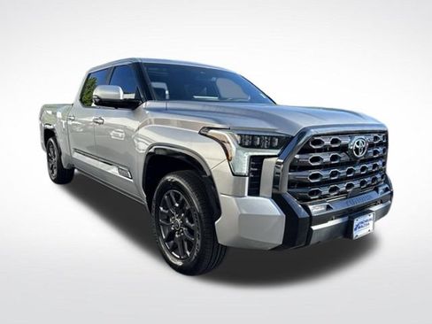 Used 2023 Toyota Tundra Platinum w/ Advanced Package AWD/4WD image 6