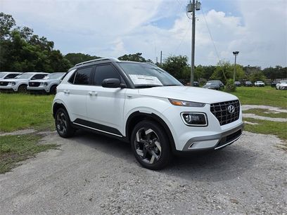 New 2025 Hyundai Venue Limited