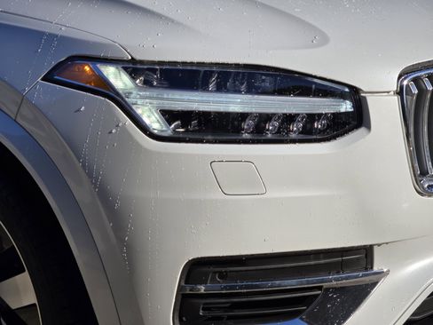 Used 2023 Volvo XC90 T8 Core w/ Protection Package Premier image 12