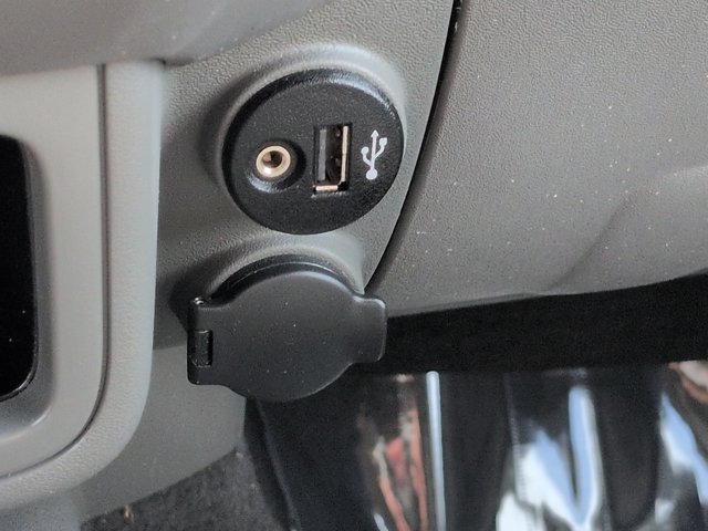 Used 2019 Nissan Frontier SV RWD image 22