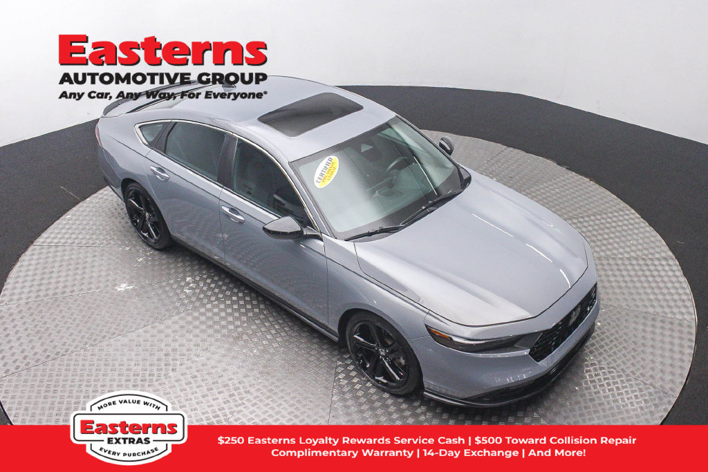 Used 2023 Honda Accord Sport image 4