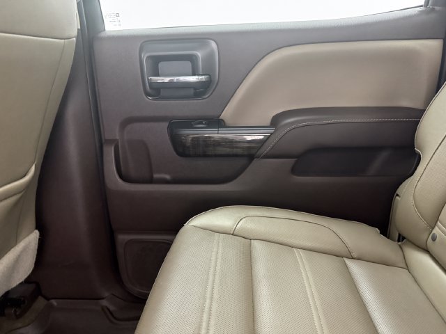 Used 2016 GMC Sierra 2500 Denali w/ Duramax Plus Package AWD/4WD image 34