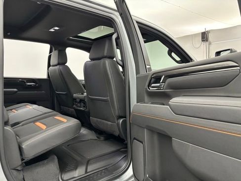 New 2026 GMC Sierra 2500 AT4 w/ AT4 Premium Plus Package AWD/4WD image 37