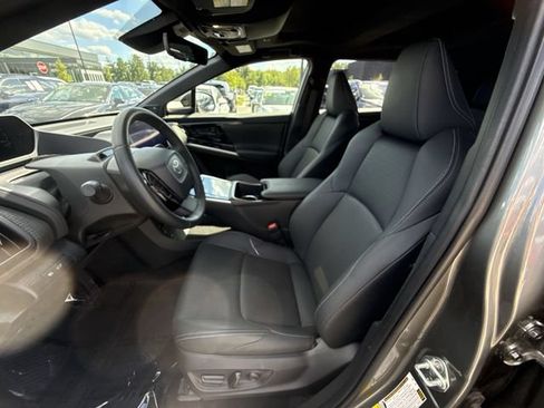 Used 2024 Toyota bZ4X AWD image 11
