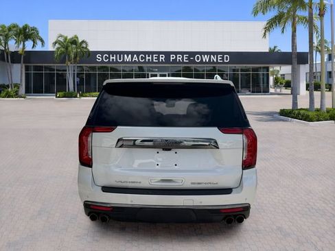 Certified 2023 GMC Yukon XL Denali Ultimate AWD/4WD image 6