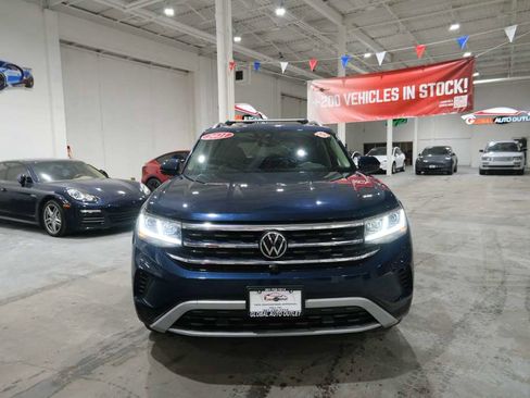 Used 2021 Volkswagen Atlas SEL Premium image 3