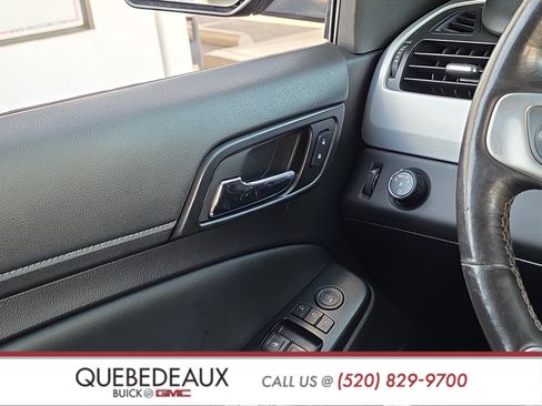 Used 2017 GMC Yukon SLT w/ Premium Edition RWD image 26