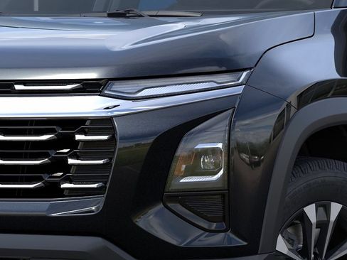 New 2027 Chevrolet Equinox LT w/ Convenience Package II AWD/4WD image 10