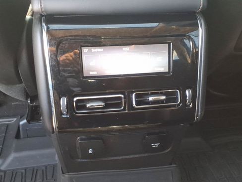 Used 2023 Lincoln Aviator Reserve w/ Equipment Group 201A AWD/4WD image 12