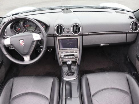 Used 2005 Porsche Boxster RWD image 28