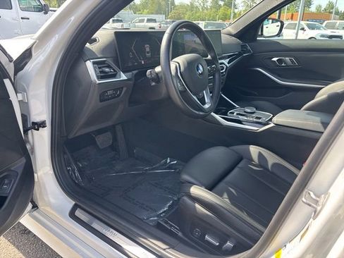Used 2023 BMW 330i Sedan RWD image 19