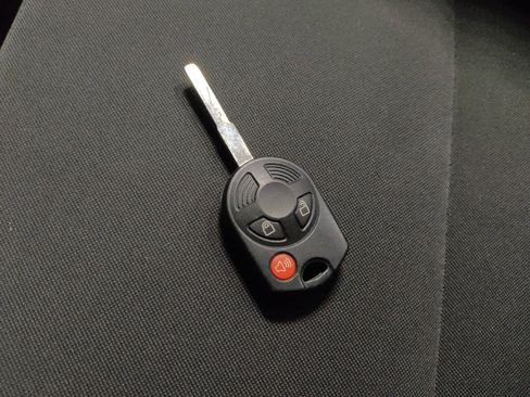 Used 2014 Ford Escape S image 32