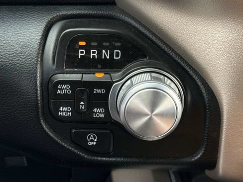 Used 2022 RAM 1500 Laramie AWD/4WD image 21