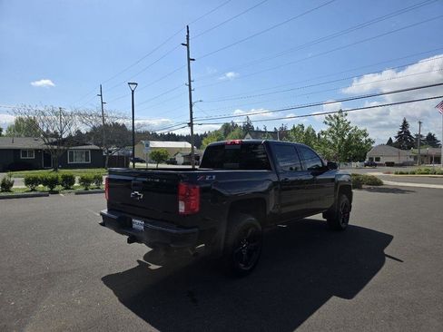 Used 2018 Chevrolet Silverado 1500 LTZ Z71 w/ Redline Edition AWD/4WD image 5