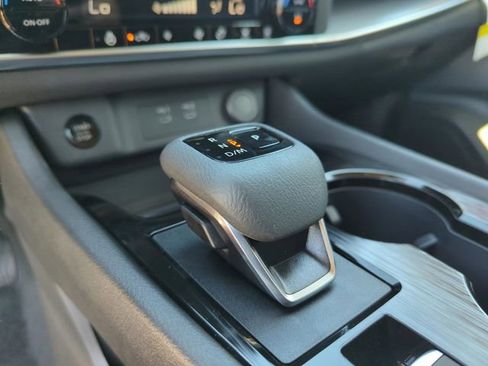 New 2026 Nissan Rogue SV w/ Cold Weather Package FWD image 38