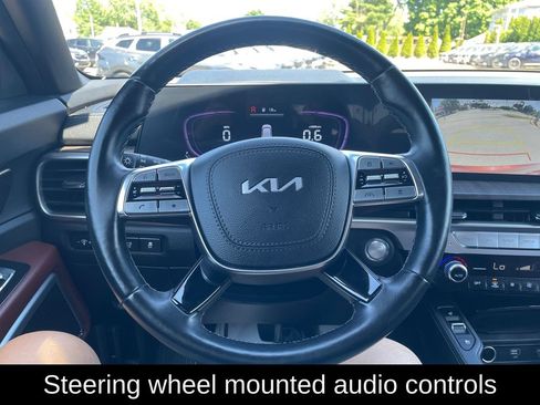 Used 2023 Kia Telluride EX w/ EX Captain's Chair Package AWD/4WD image 17