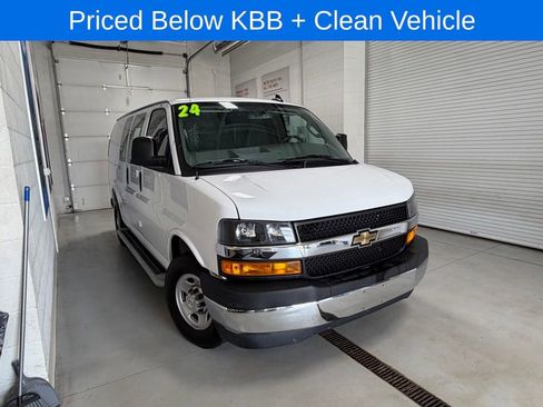 Used 2024 Chevrolet Express 2500 w/ Driver Convenience Package image 1