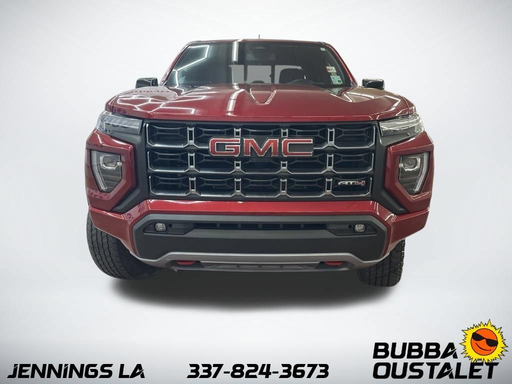 Used 2025 GMC Canyon AT4 AWD/4WD image 8