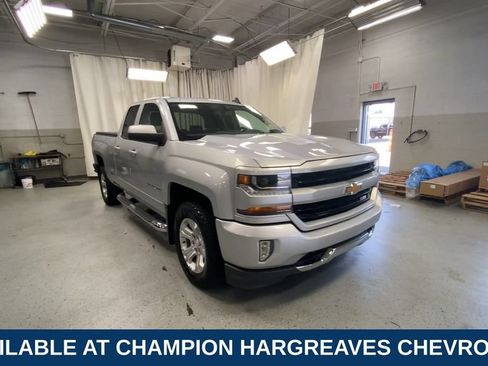 Used 2019 Chevrolet Silverado 1500 LT w/ All Star Edition AWD/4WD image 3