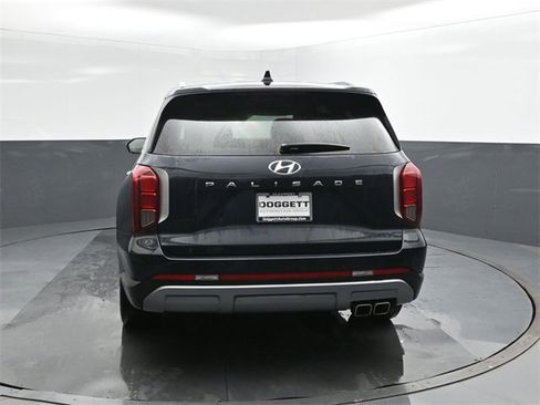 Used 2024 Hyundai Palisade SEL w/ Premium Package image 8
