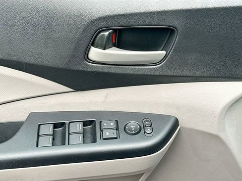 Used 2014 Honda CR-V LX image 18
