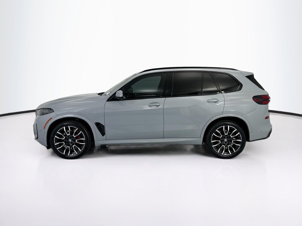 Certified 2025 BMW X5 xDrive40i w/ M Sport Package AWD/4WD image 8