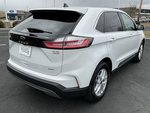 Used 2024 Ford Edge SEL image 3