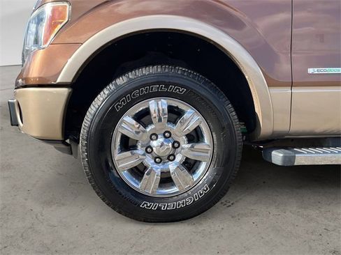 Used 2012 Ford F150 Lariat w/ Lariat Chrome Pkg image 15