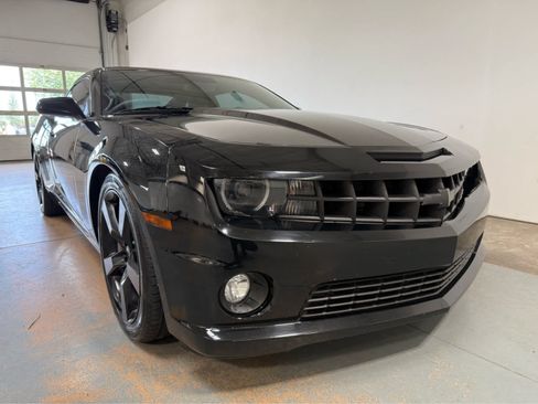 Used 2011 Chevrolet Camaro SS w/ RS Package RWD image 5