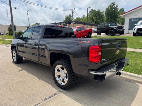 Used 2015 Chevrolet Silverado 1500 LT AWD/4WD image 3