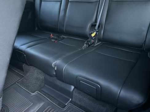 Used 2023 Toyota Sequoia Limited w/ TRD Off-Road Package AWD/4WD image 15