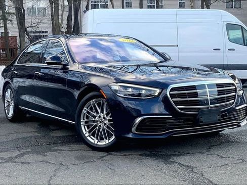 Used 2022 Mercedes-Benz S 580 4MATIC Sedan image 1