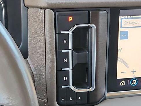 Certified 2021 GMC Yukon Denali image 15