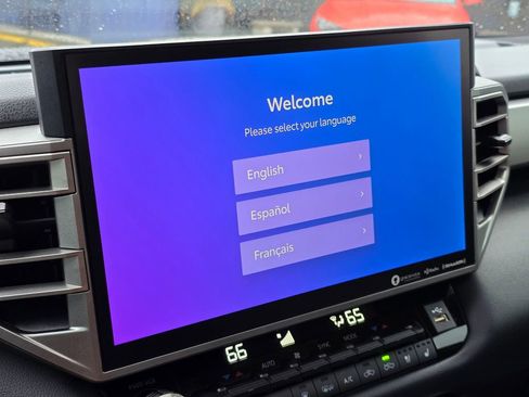 Used 2022 Toyota Tundra Limited w/ TRD Off-Road Package image 23