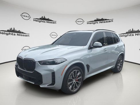 Used 2024 BMW X5 xDrive40i w/ M Sport Package AWD/4WD image 2